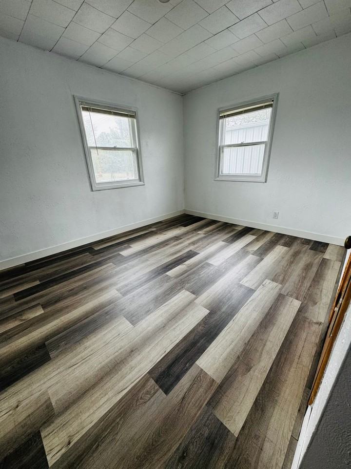 Zing Beam - 703 H Ave - Photo 4 of 20