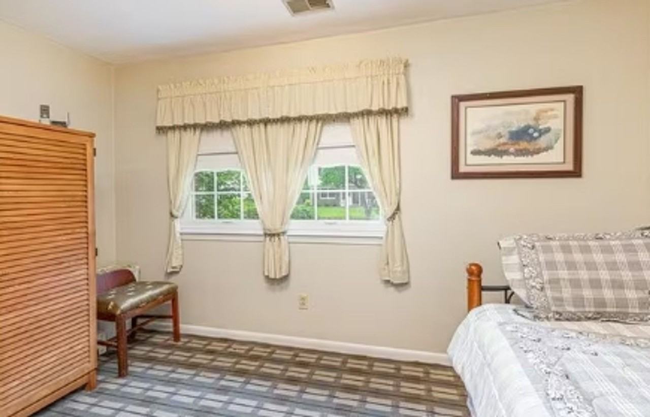 3561 Poppy Cres - Photo 5 of 40