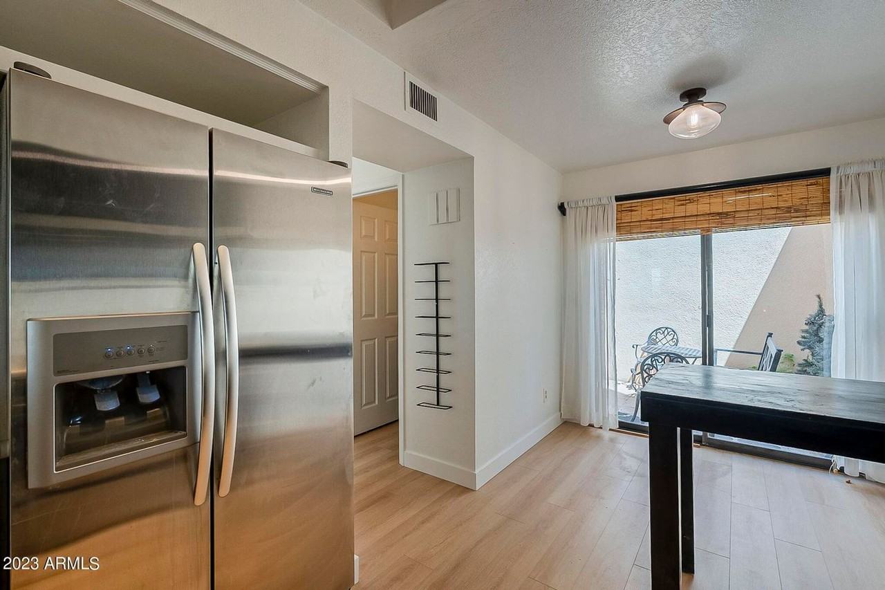 2921 E Keim Dr - Photo 6 of 21