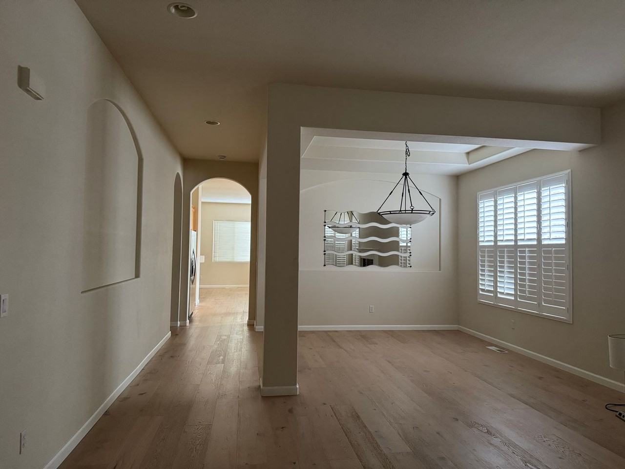 5914 Sunhawk Dr - Photo 2 of 20