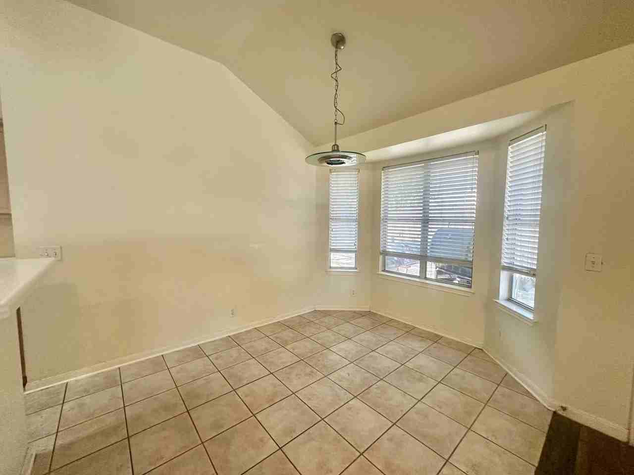 113 Little Lake Rd - Photo 6 of 15