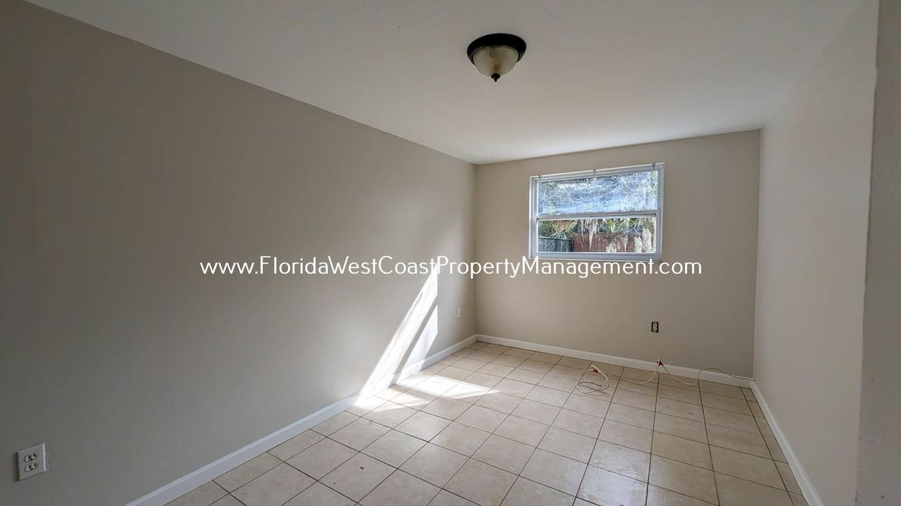 2136 5th St - Photo 7 of 7