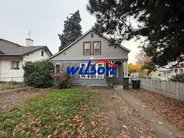 featured image of 205 N Naches Ave