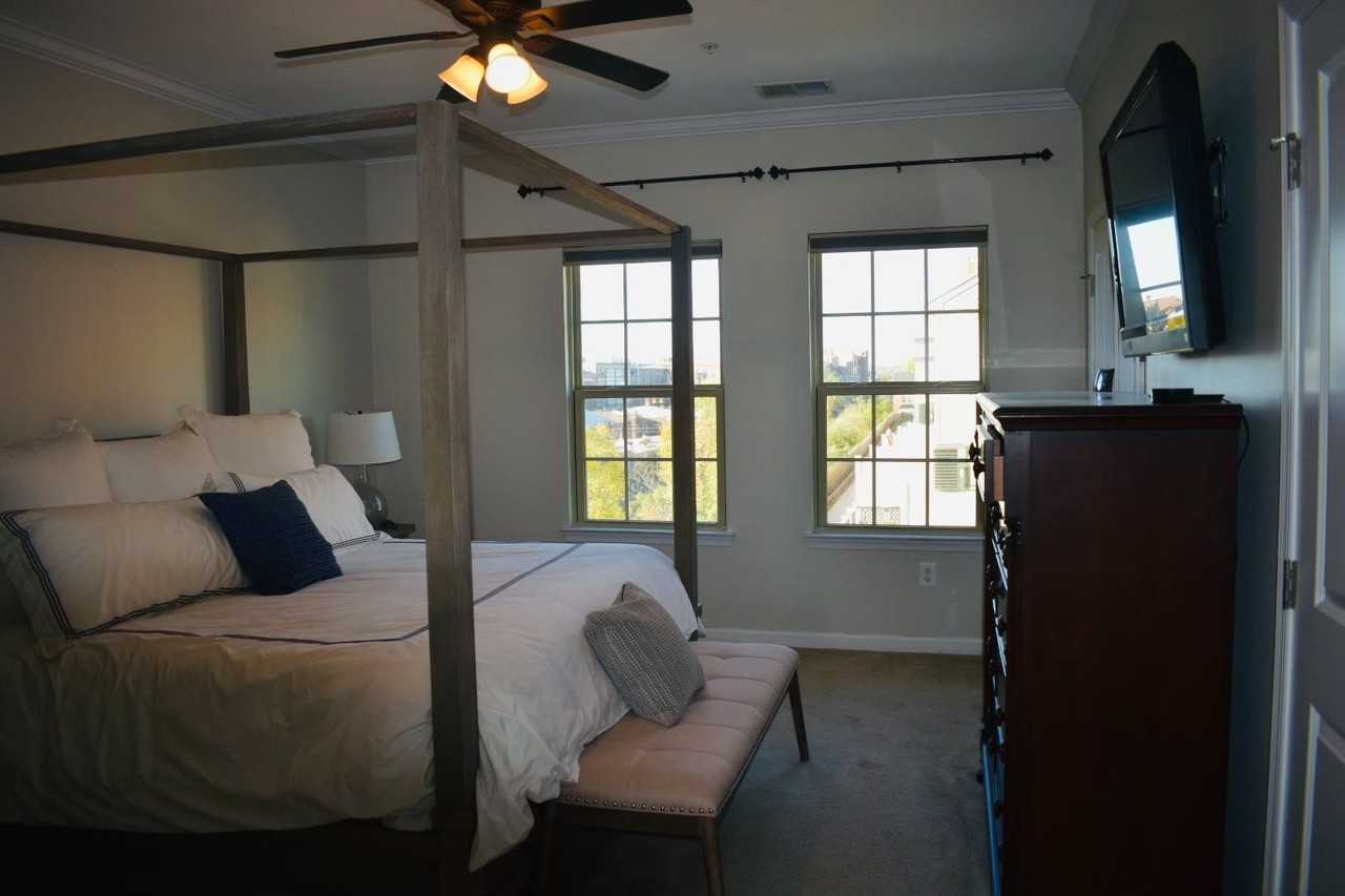 966 S Macon St - Photo 7 of 12