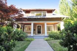 2443 Ne 10th Ave - Photo 1 of 1