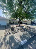 2240 Cambridge Dr - Photo 1 of 1