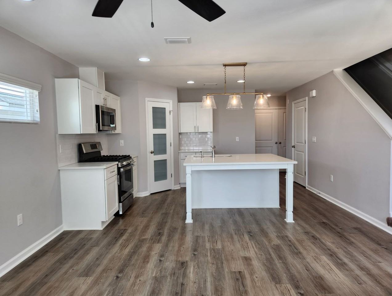 3607 Meadow Vista Ln - Photo 3 of 26