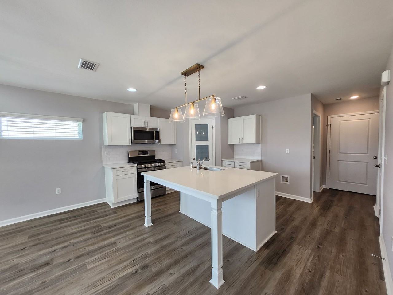 3607 Meadow Vista Ln - Photo 5 of 26