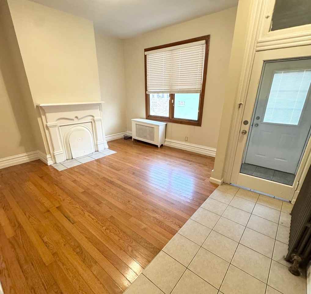 4058 Howley Street - Photo 2 of 15