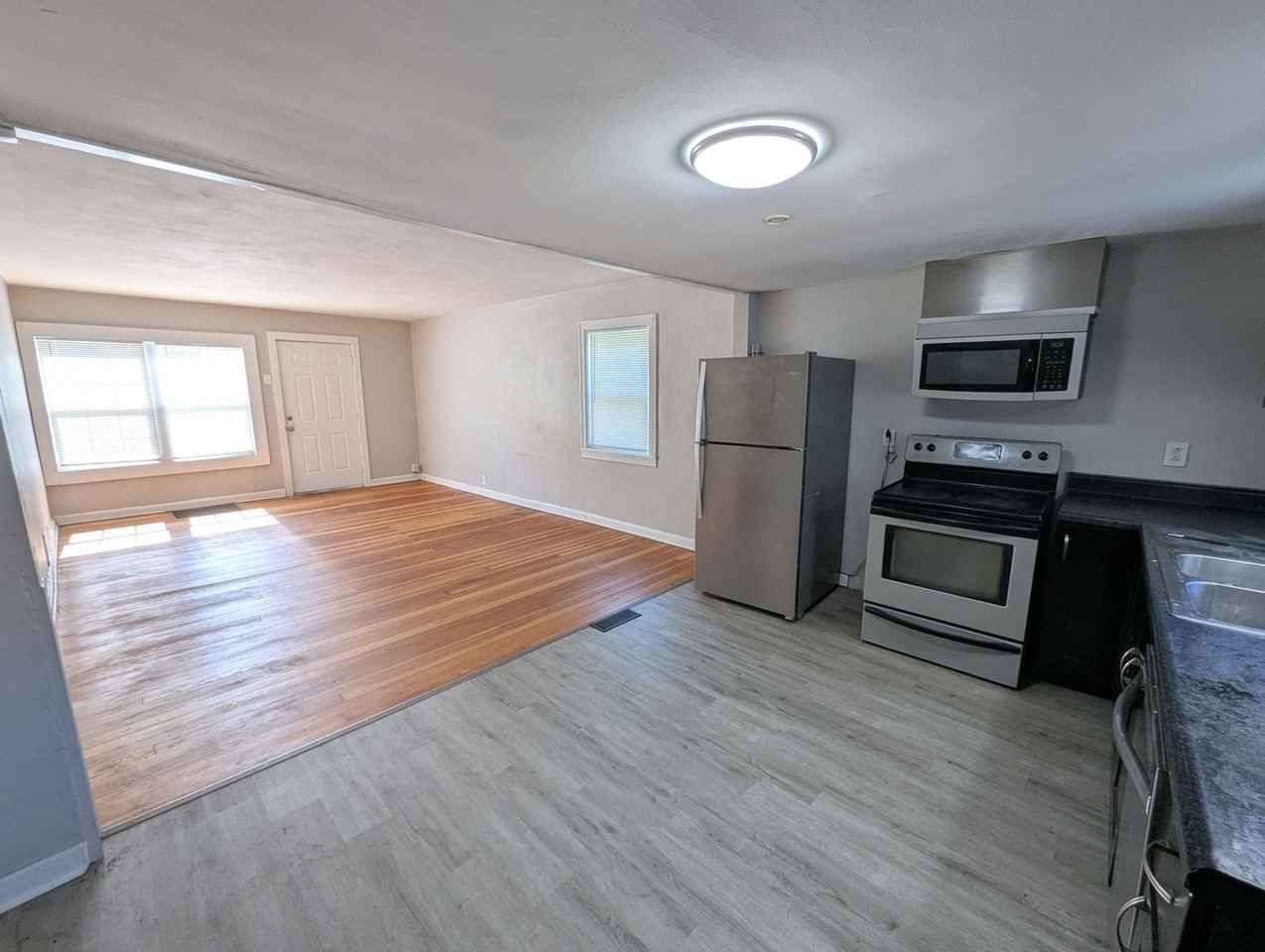 325 New York Street - Photo 2 of 11