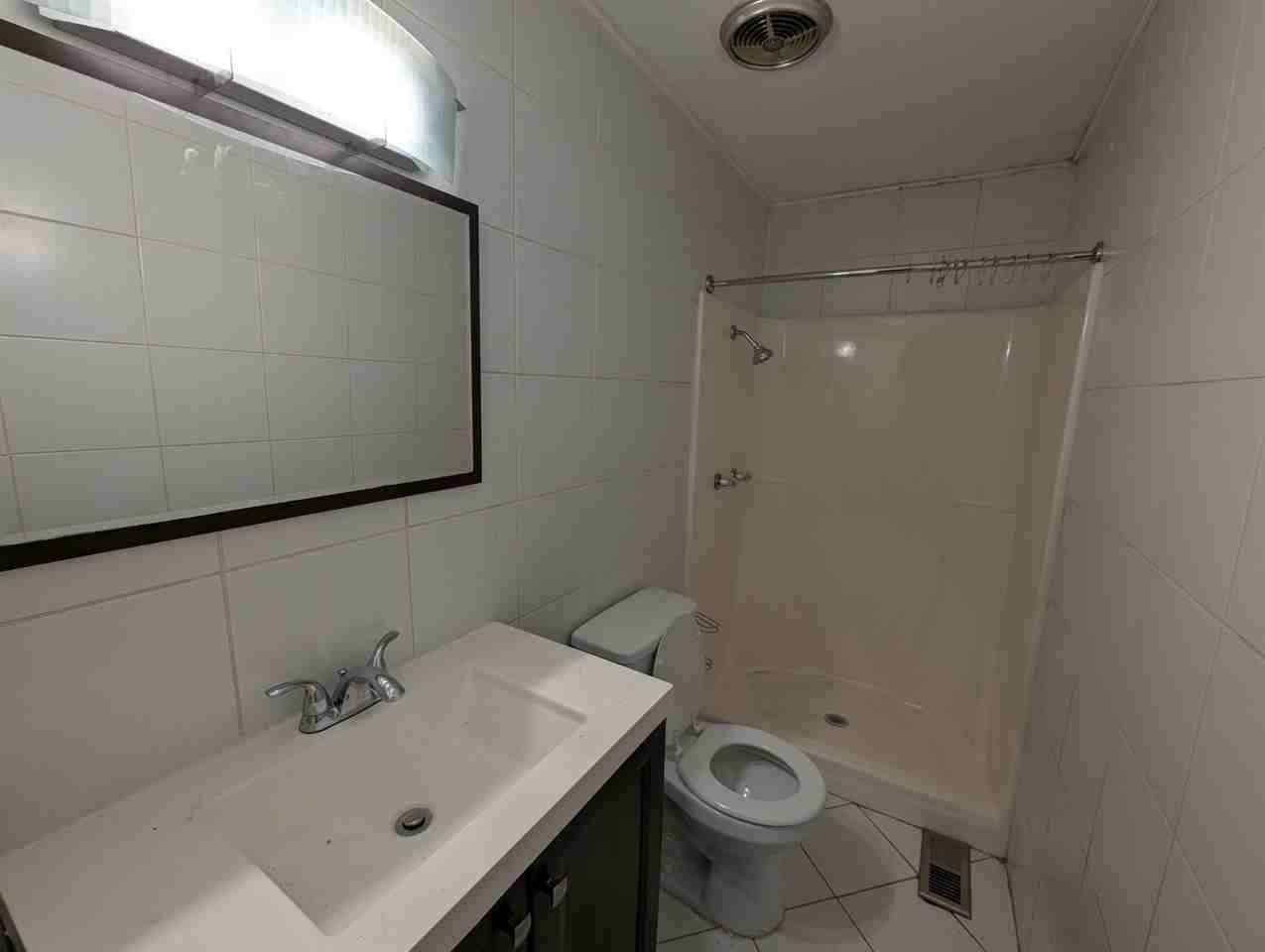 325 New York Street - Photo 6 of 11