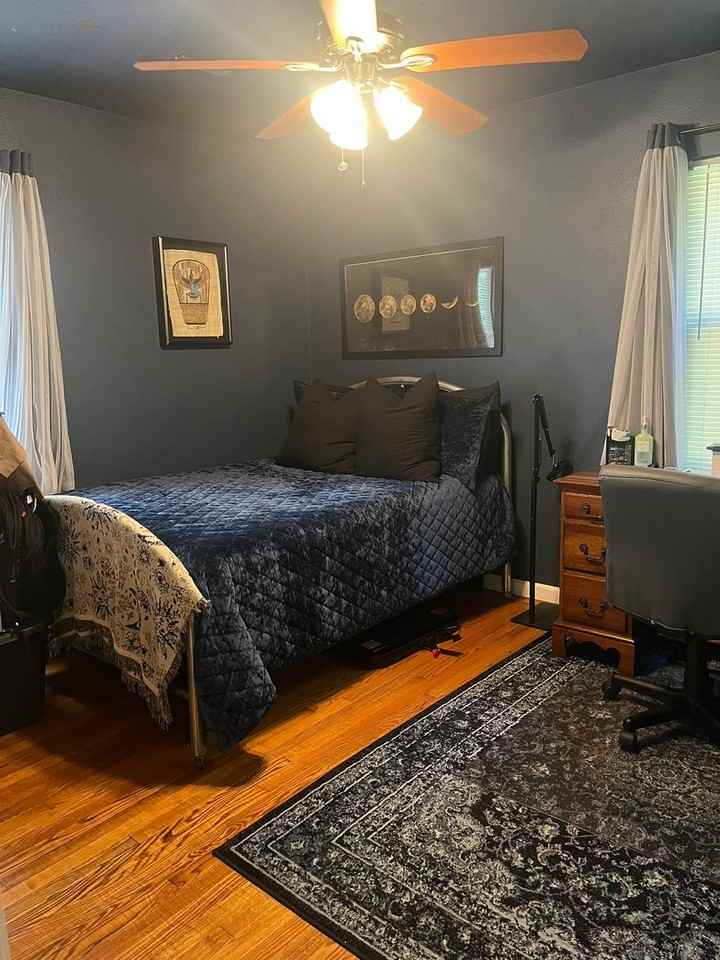 2201 Poplar St - Photo 5 of 44