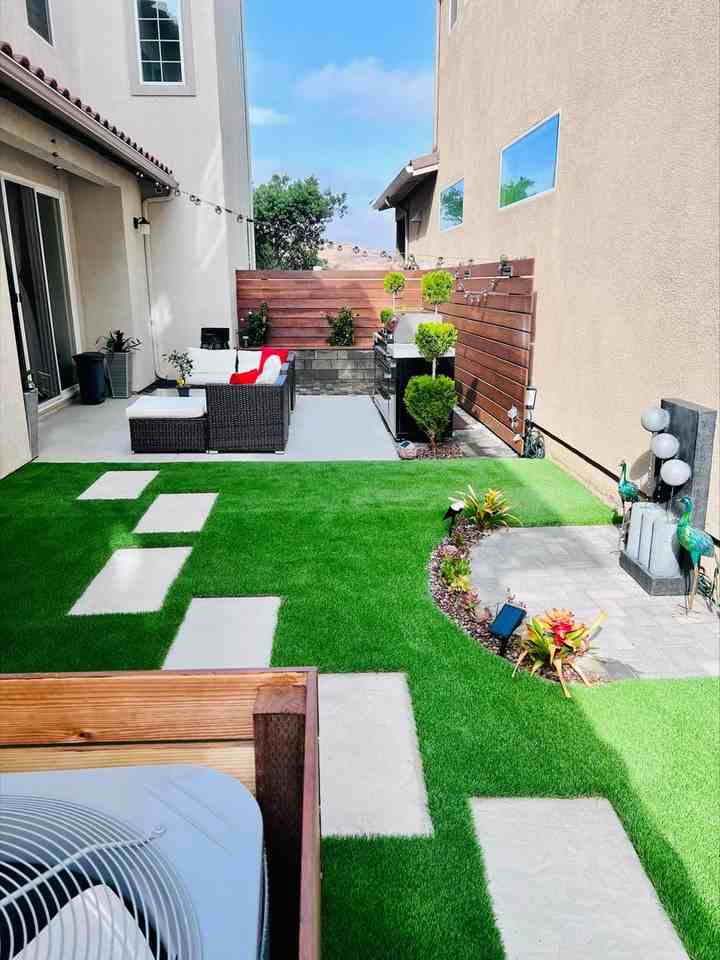 1775 Santa Christina Ave - Photo 5 of 46