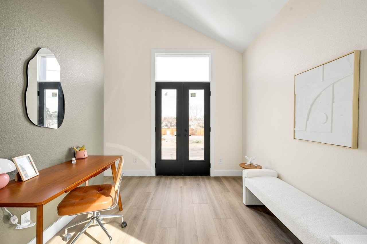 9171 Eaton St - Photo 7 of 12