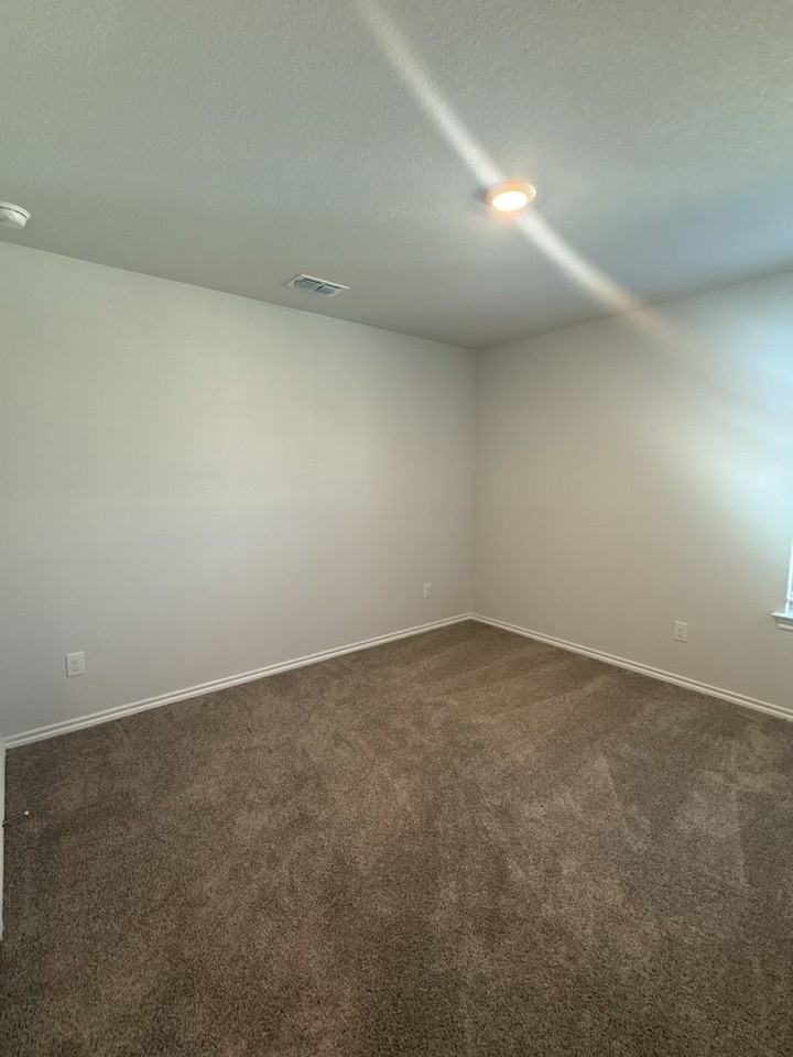 549 Bronze Cir E - Photo 6 of 13