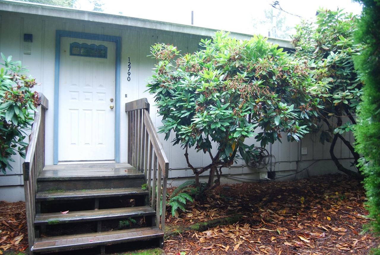 12790 Southwest Walnut Street #B - Photo 2 of 24