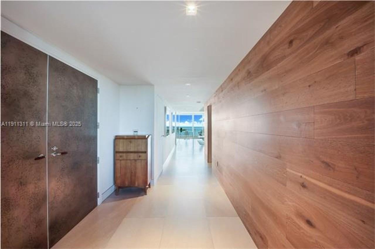 2627 S Bayshore Dr #1103 - Photo 3 of 23