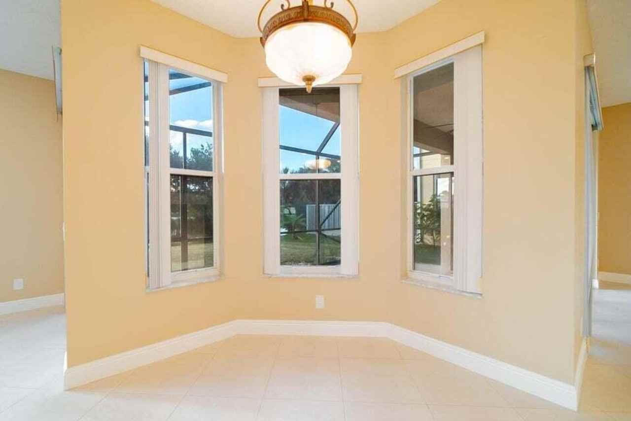 7227 Chesapeake Cir - Photo 4 of 24