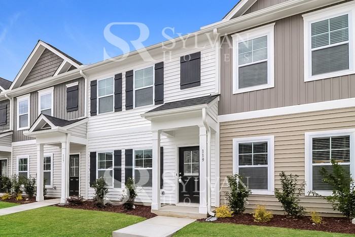 119 Boykin Ave - Photo 2 of 15