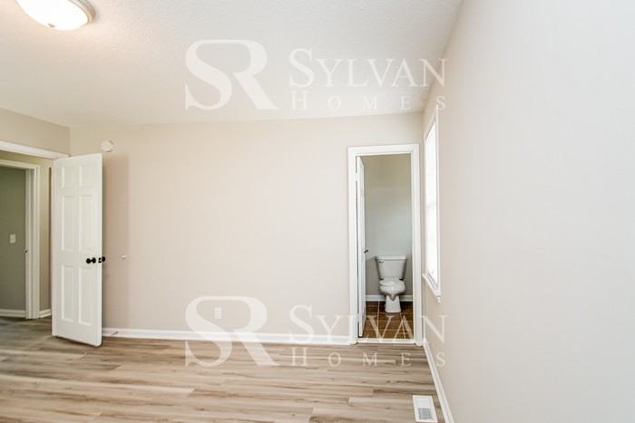 209 Branch Hill Dr - Photo 6 of 15