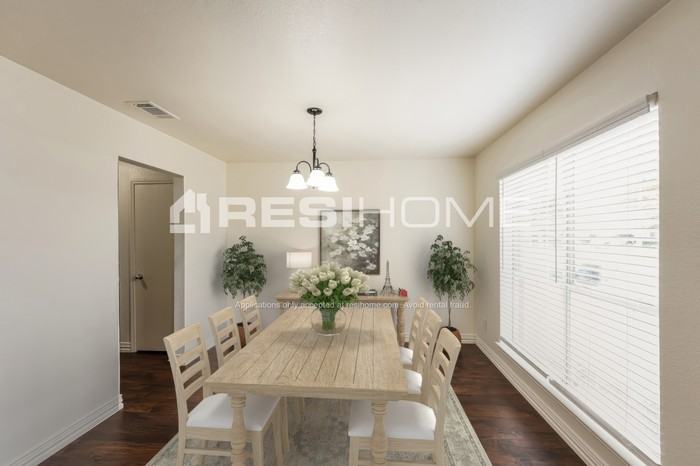 13413 Shortleaf Dr - Photo 3 of 18