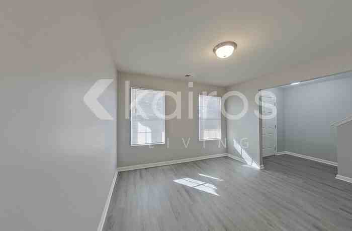 633 Canal St - Photo 5 of 41