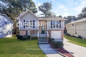 featured image of 1925 Huntington Ln