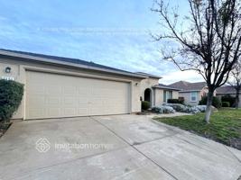 featured image of 3461 Presley Ave