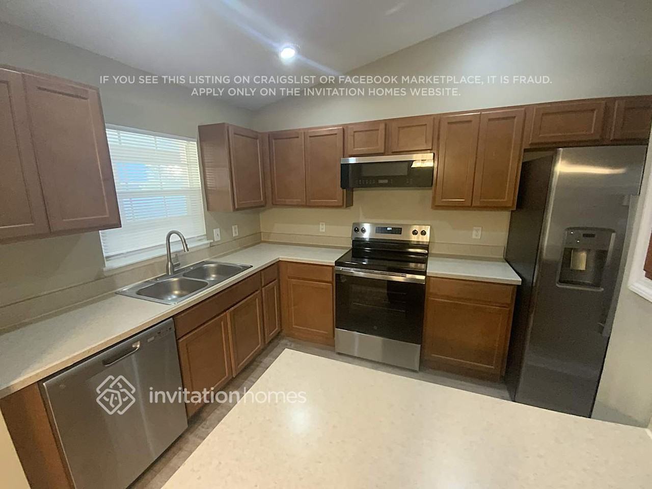 1453 Sugarberry Lane - Photo 4 of 13