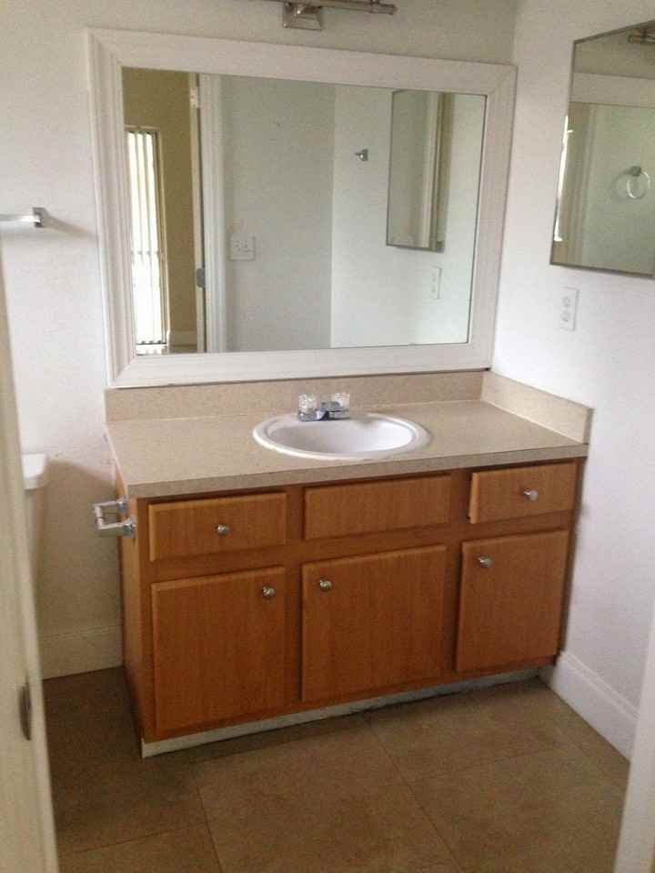 2445 Sw 18th Ter #404 - Photo 4 of 20