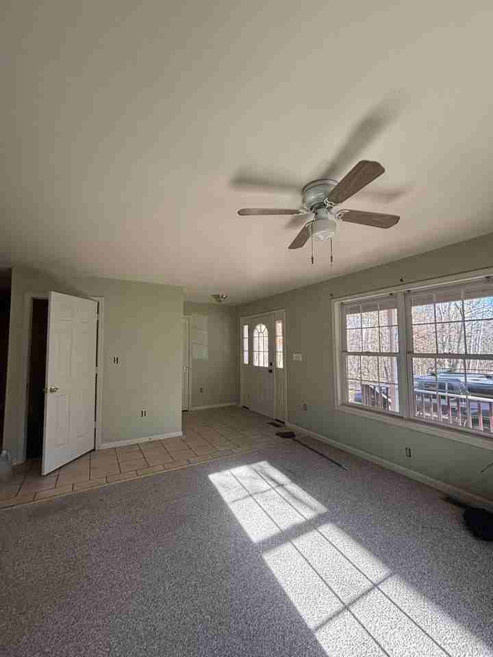 15912 Warburton Dr #NA - Photo 3 of 16