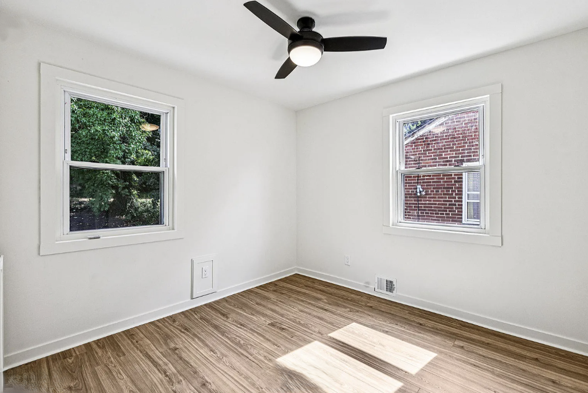 674 Brandywine St Se #NA - Photo 3 of 19