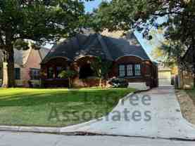 709 Nw 42nd St #NA - Photo 1 of 1