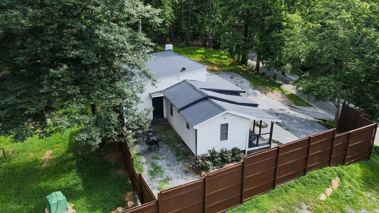 1582 POWERHOUSE - Photo 2 of 9