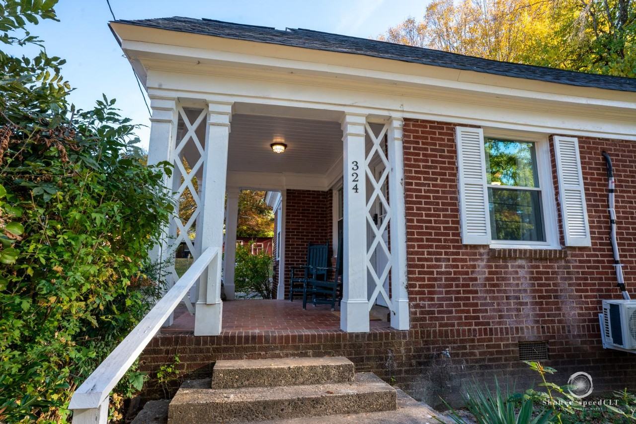 324 STOCKTON - Photo 4 of 6