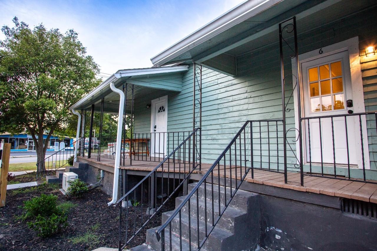 CHURCH - Photo 3 of 10