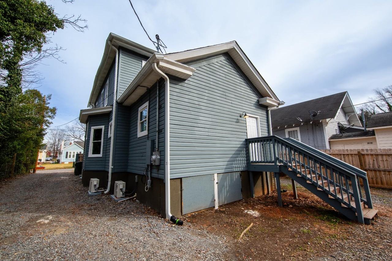 EBENEZER - Photo 5 of 7