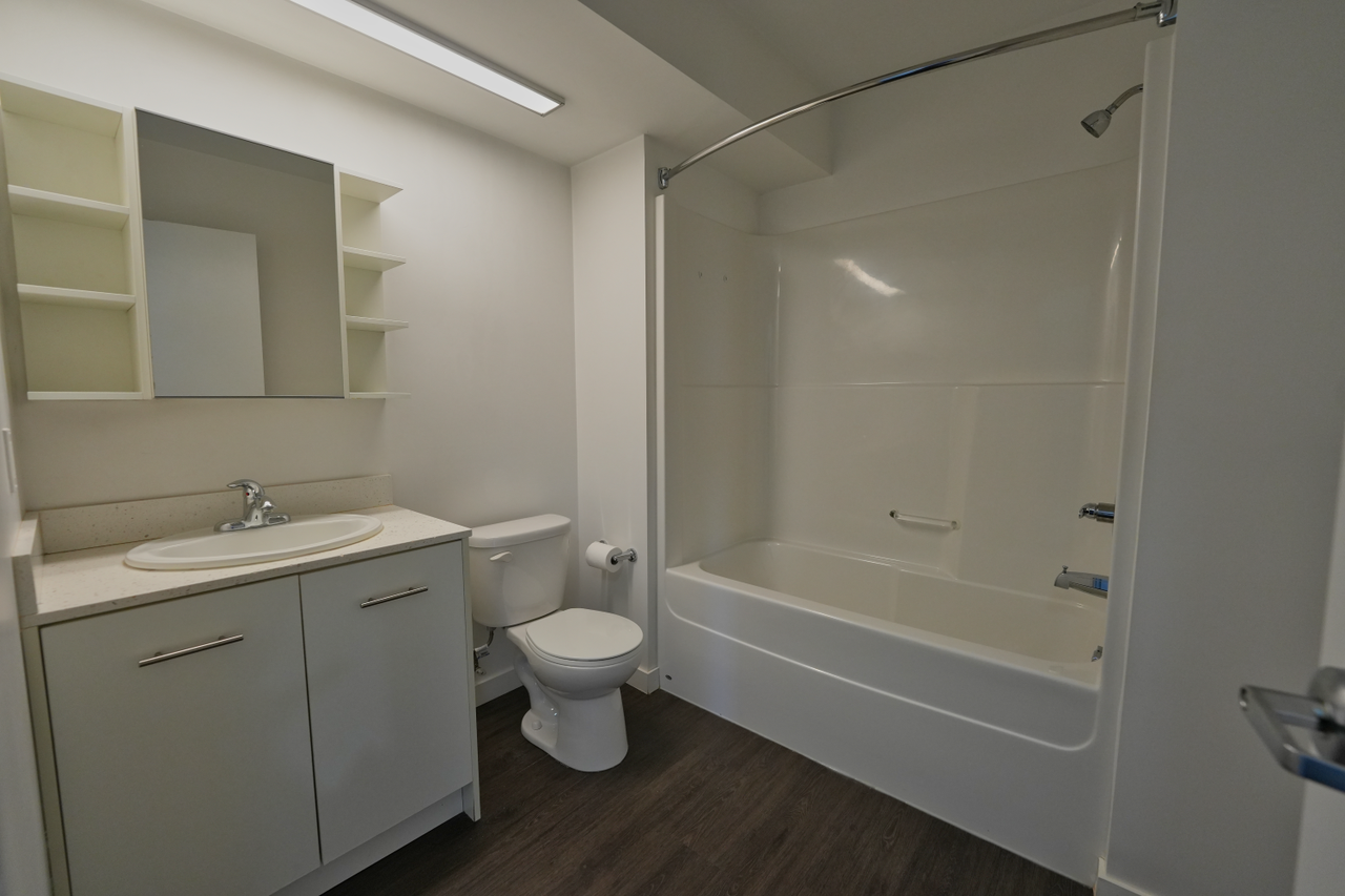 9403 102 Street - Photo 7 of 12