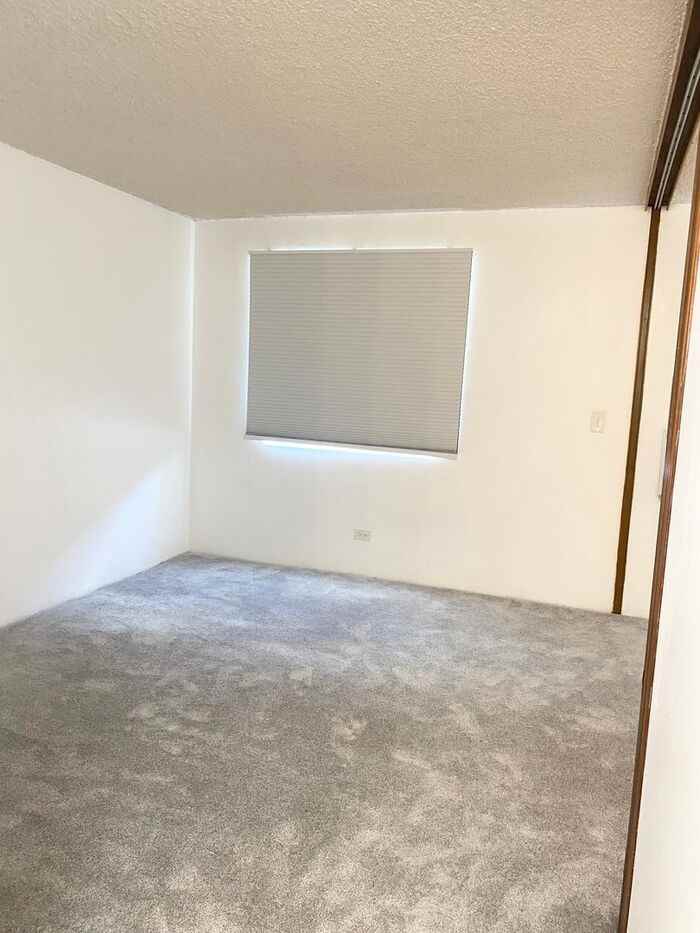 98-945 Moanalua Rd #1006 - Photo 7 of 11