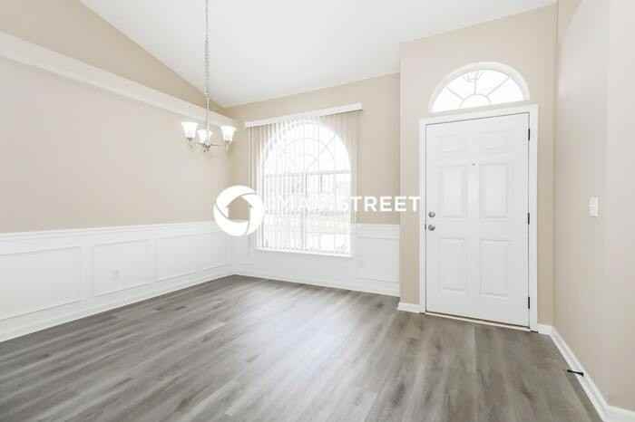 1368 Summerbrook Dr - Photo 6 of 16