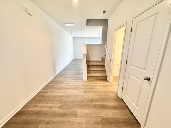 127 Cougar Ln - Photo 3 of 27