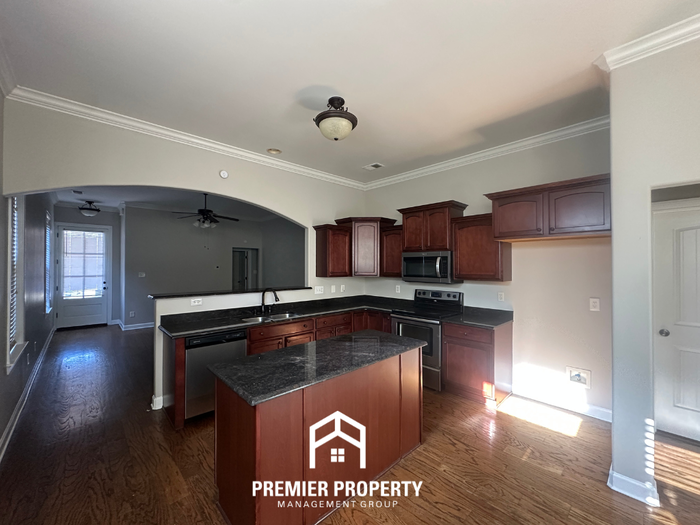 6942 Lagrange Grove Dr - Photo 5 of 19