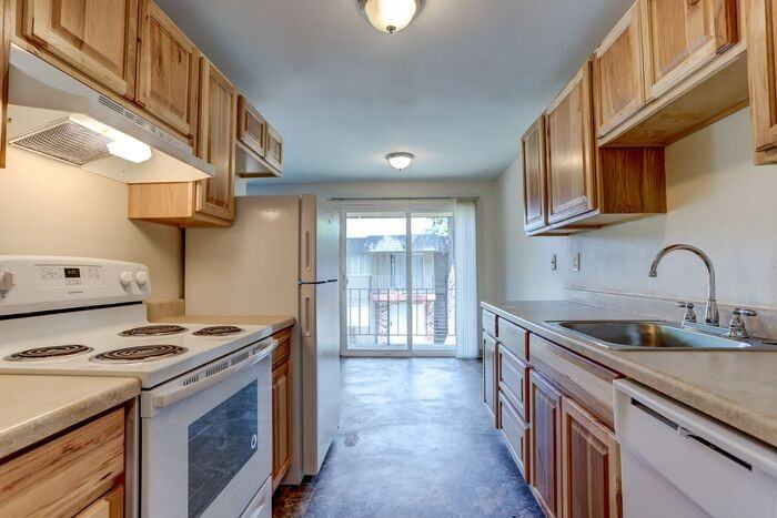 2631 Se 111th Ave #2631-5 - Photo 2 of 35