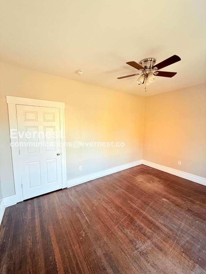 506 Westminster St #2 - Photo 5 of 22