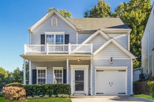 featured image of 228 Woodland Way