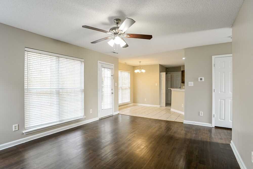 14133 Southbridge Forest Dr - Photo 6 of 17
