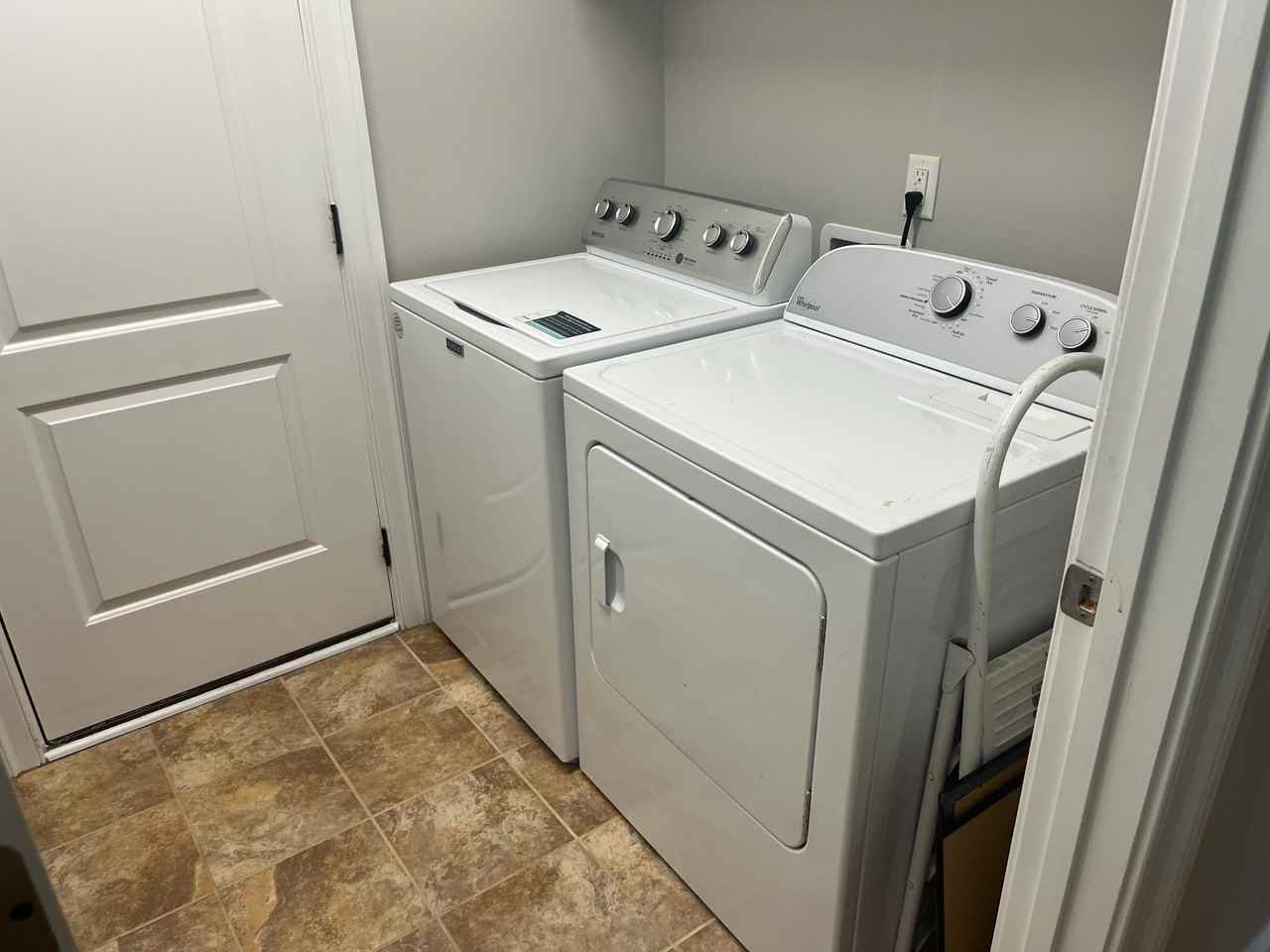 9012 Ray Rd - Photo 7 of 50