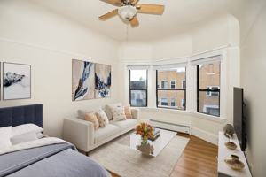 featured image of 1600 3rd Avenue