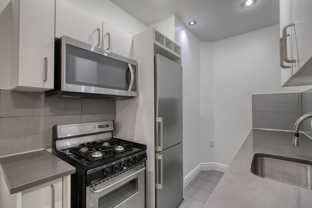 3710-3730 Queen Mary - Photo 1 of 1