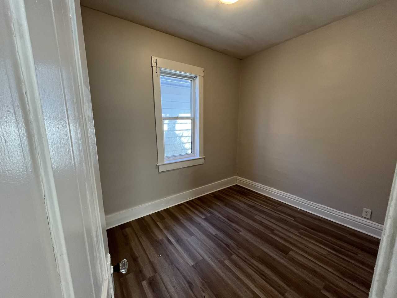 434 Harbison Ave W #1 - Photo 6 of 16